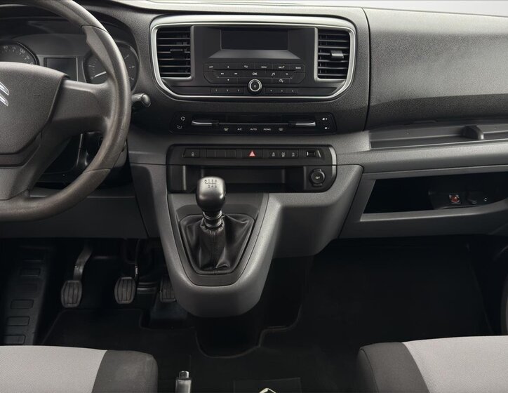 Citroën SpaceTourer MPV 2,0 l 110 kw