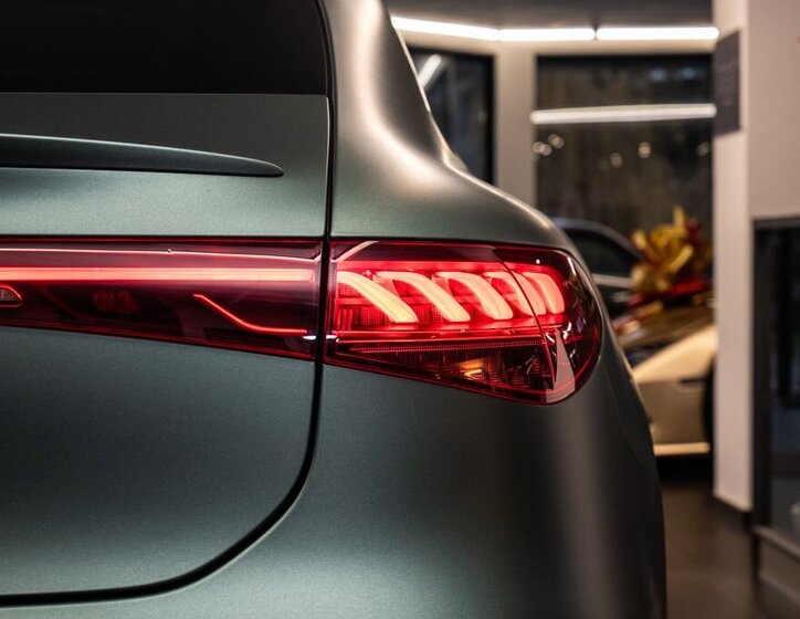 Mercedes-Benz EQS 21