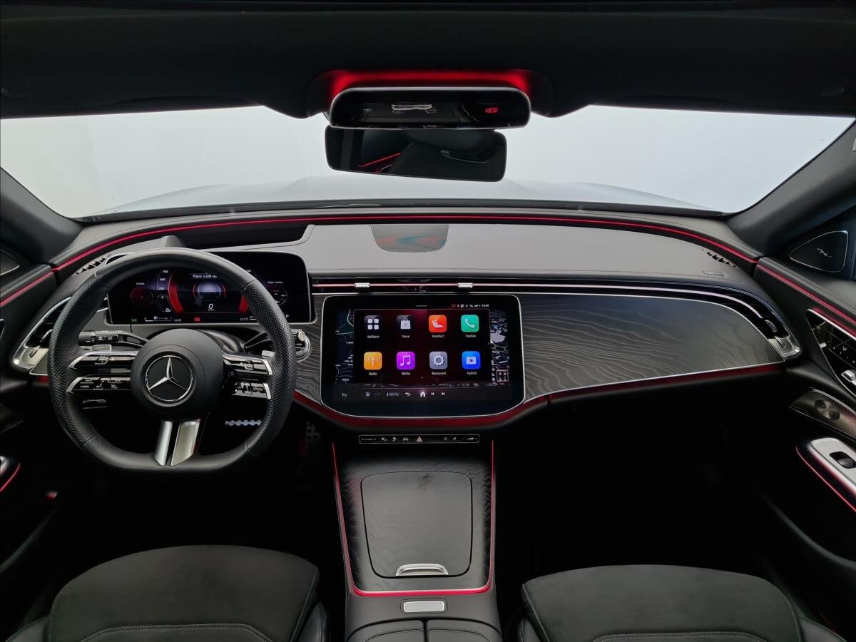 Mercedes-Benz Třídy E Kombi 2,0 l 145 kw