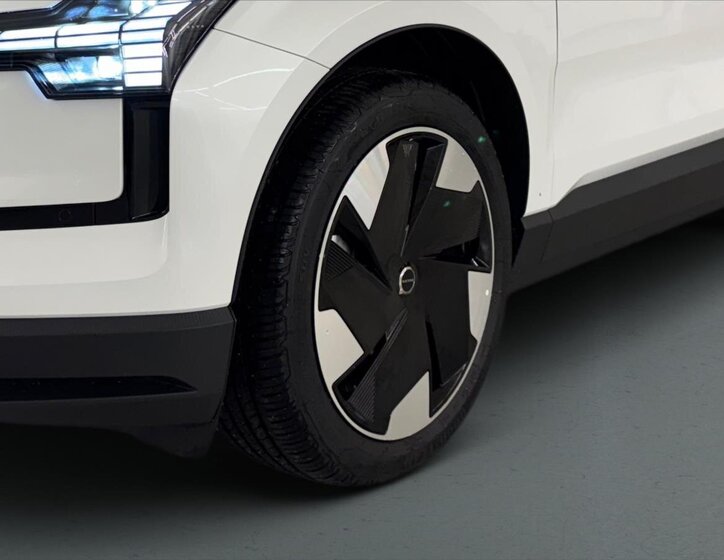 Volvo EX30 SUV 0,0 315 kw