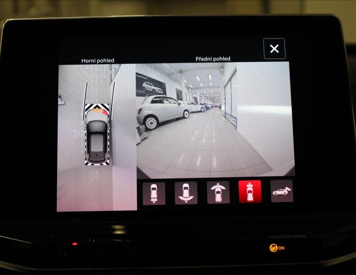 Jeep Compass SUV / Terénní 1,3 l 110 kw