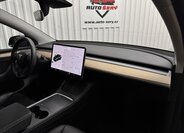 Tesla Model Y SUV / Terénní 0,0 378 kw