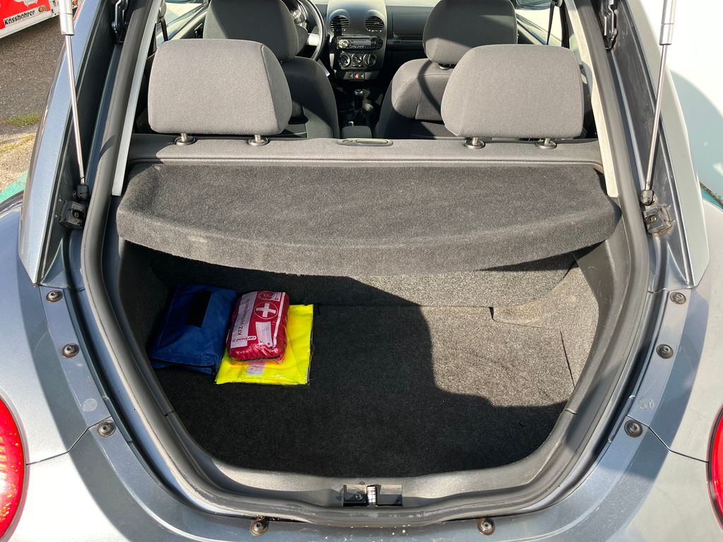 Volkswagen New Beetle