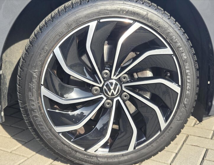 Volkswagen Golf Kombi 1,5 l 110 kw