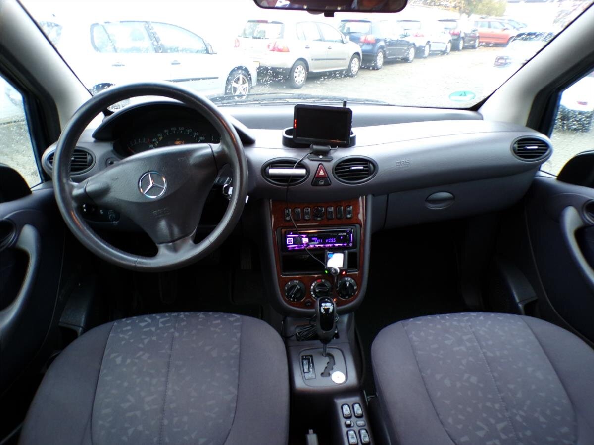 Mercedes-Benz Třídy A Kombi 1,6 l 75 kw