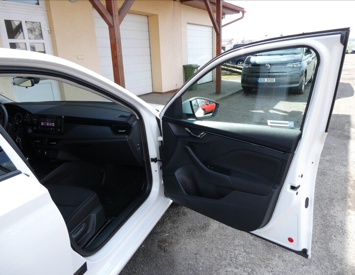 Škoda Scala Hatchback 999,0 81 kw