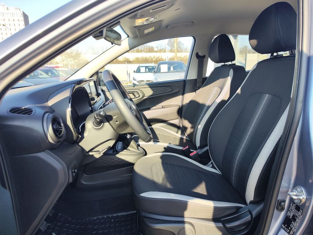 Hyundai i10 Hatchback 998,0 49 kw