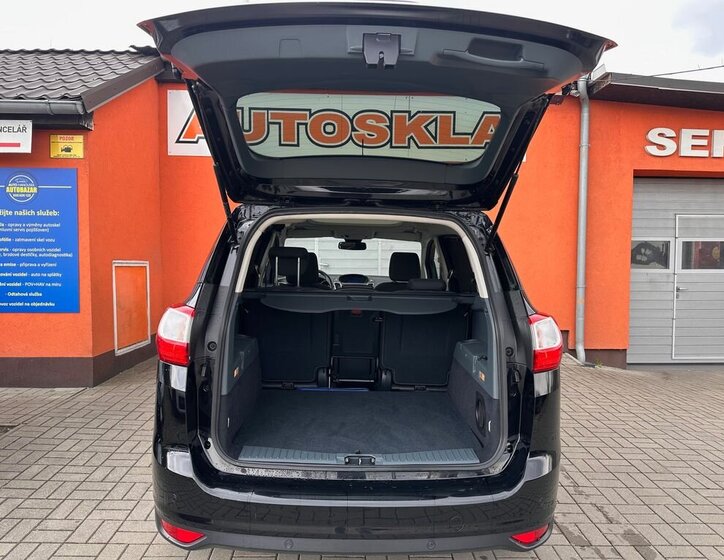 Ford Grand C-MAX MPV 1,6 l 110 kw