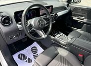 Mercedes-Benz GLB 9