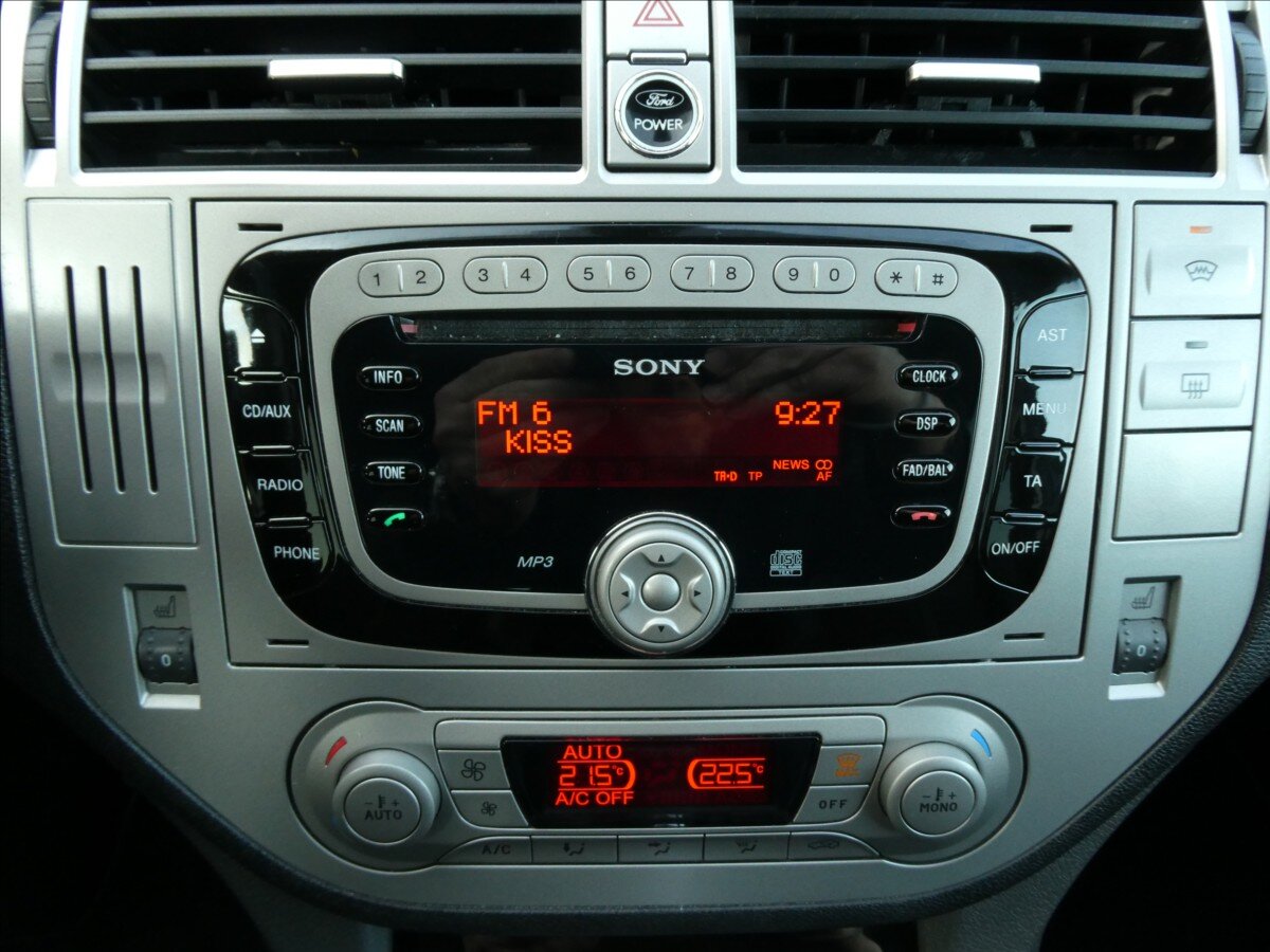 Ford Kuga SUV / Terénní 2,0 l 103 kw