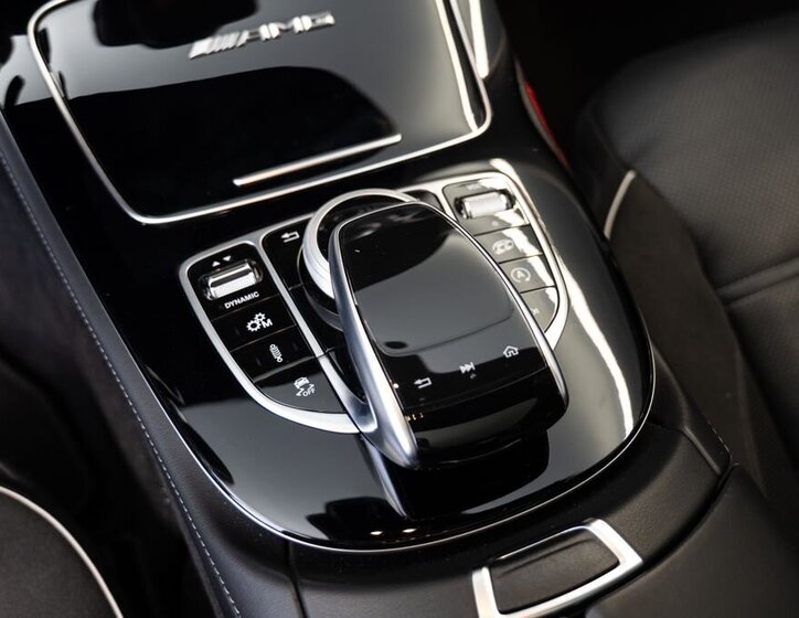 Mercedes-Benz Třídy E 16