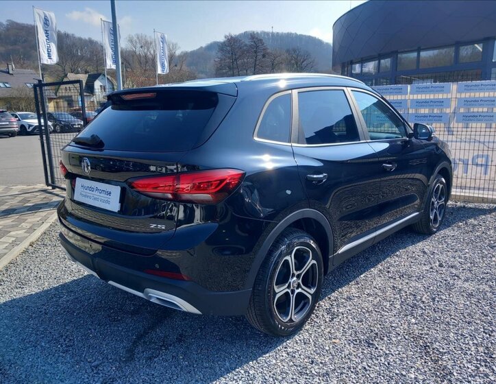 MG ZS SUV / Terénní 1,5 l 85 kw