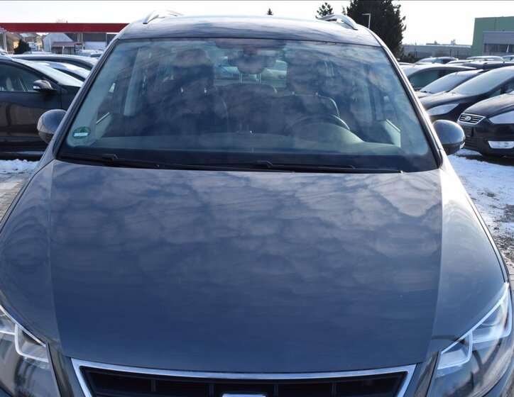 Seat Alhambra Kombi 2,0 l 135 kw