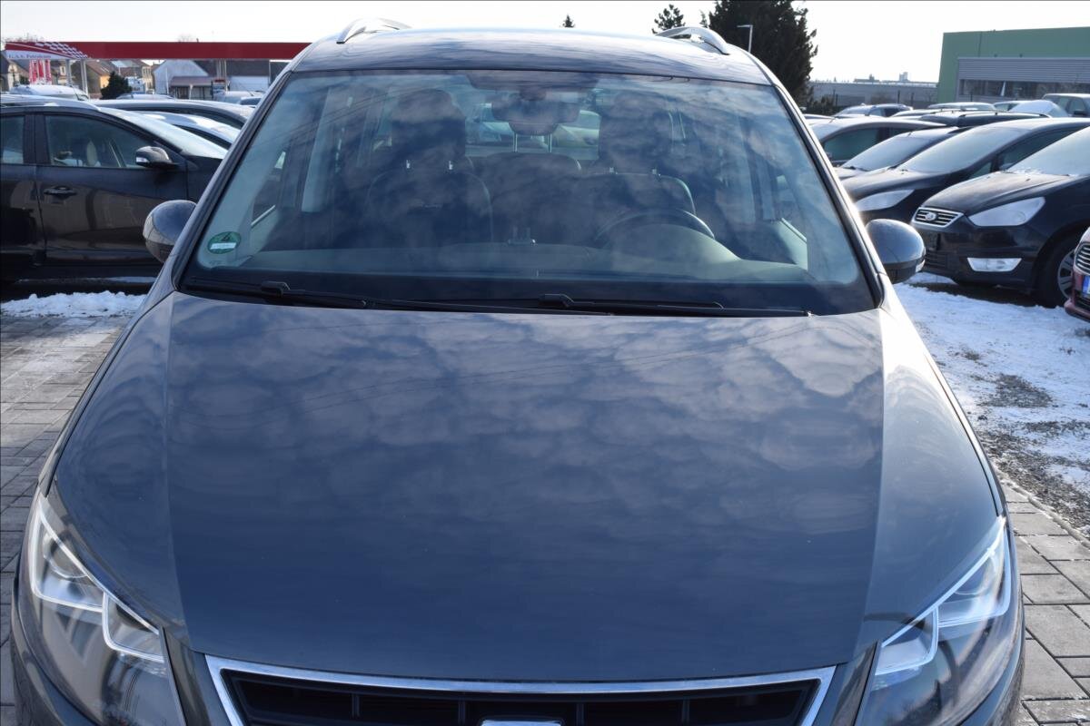 Seat Alhambra Kombi 2,0 l 135 kw