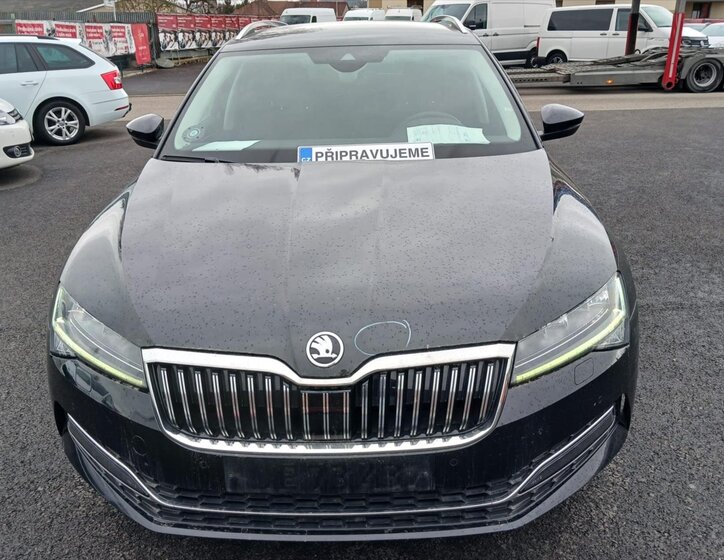 Škoda Superb Kombi 2,0 l 110 kw