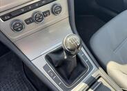 Volkswagen Golf 17