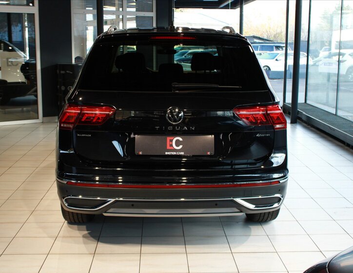 Volkswagen Tiguan 5