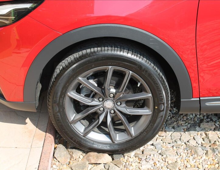 Dongfeng Fengon 5 SUV 1,5 l 101 kw