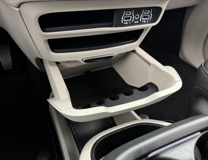 Chrysler Pacifica MPV 3,6 l 214 kw