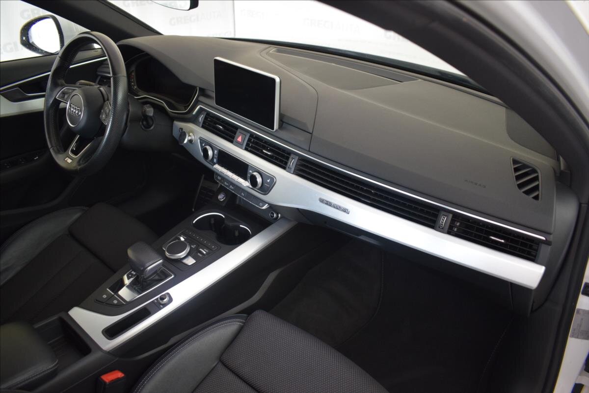 Audi A4 Sedan / Limuzína 2,0 l 140 kw