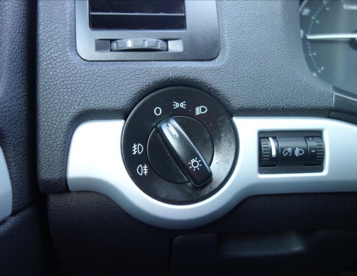 Škoda Octavia Kombi 2,0 l 103 kw