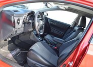 Toyota Auris Kombi 1,2 l 85 kw