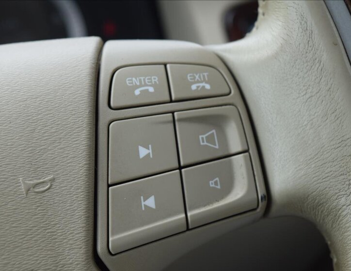 Volvo XC70 Kombi 2,4 l 120 kw