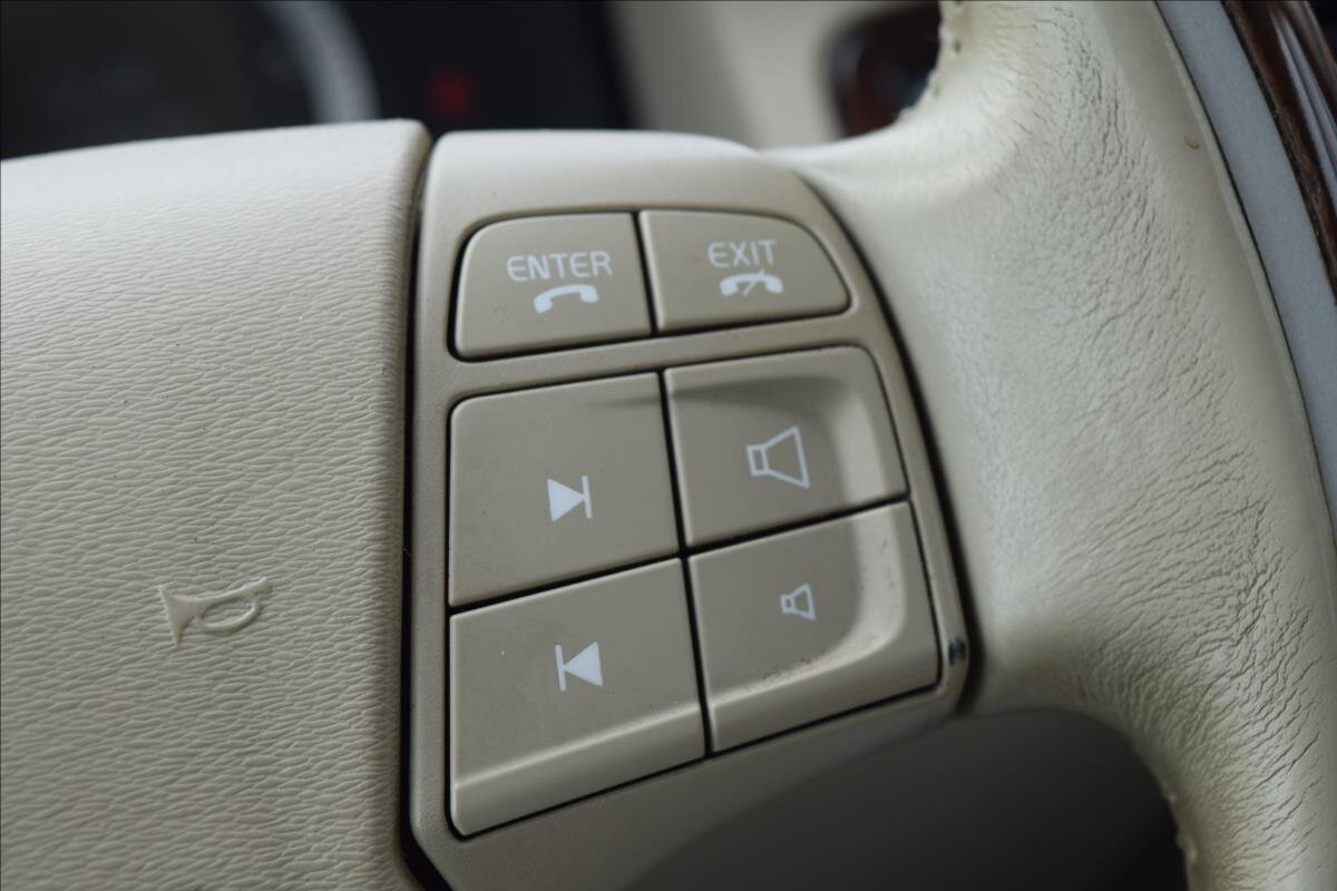 Volvo XC70 Kombi 2,4 l 120 kw