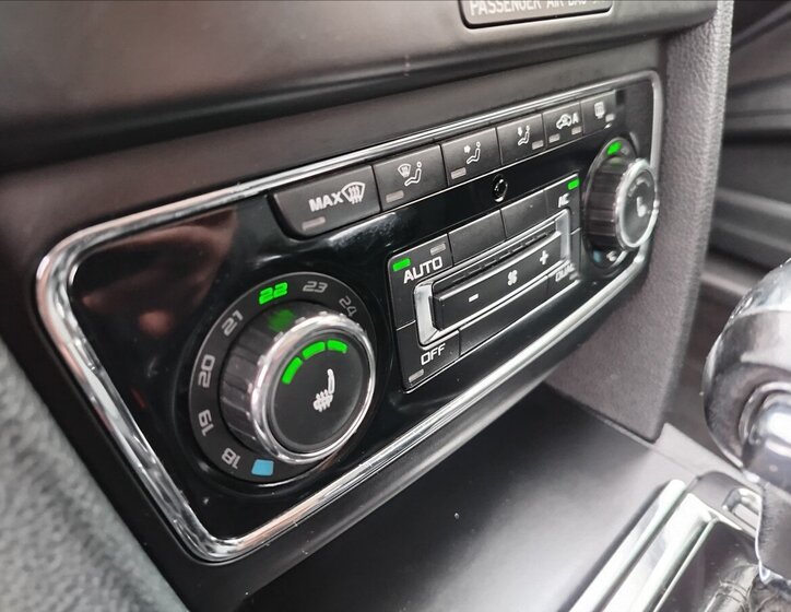 Škoda Superb Kombi 2,0 l 103 kw