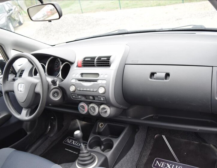 Honda Jazz Hatchback 1,2 l 57 kw