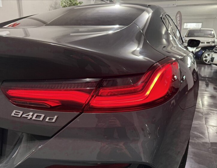 BMW Řada 8 Sedan 3,0 l 250 kw