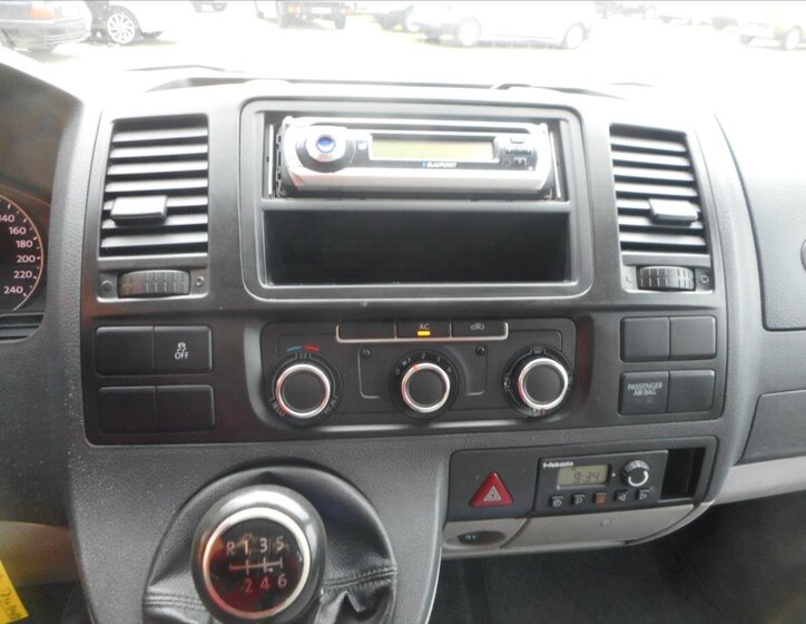Volkswagen Transporter Valník 2,0 l 103 kw