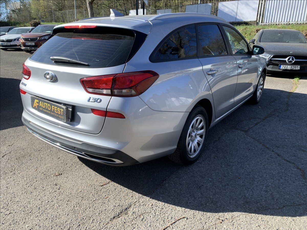 Hyundai i30 Kombi 1,5 l 81 kw