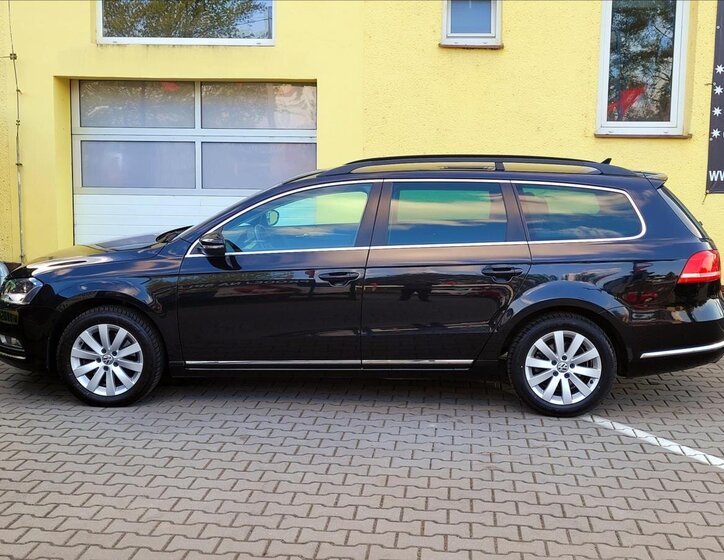 Volkswagen Passat Kombi 1,4 l 90 kw