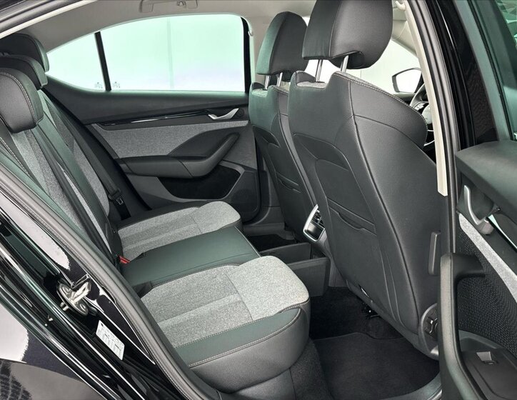 Škoda Octavia Liftback 1,5 l 110 kw