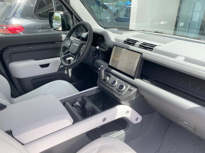 Land Rover Defender SUV 5,0 l 313 kw