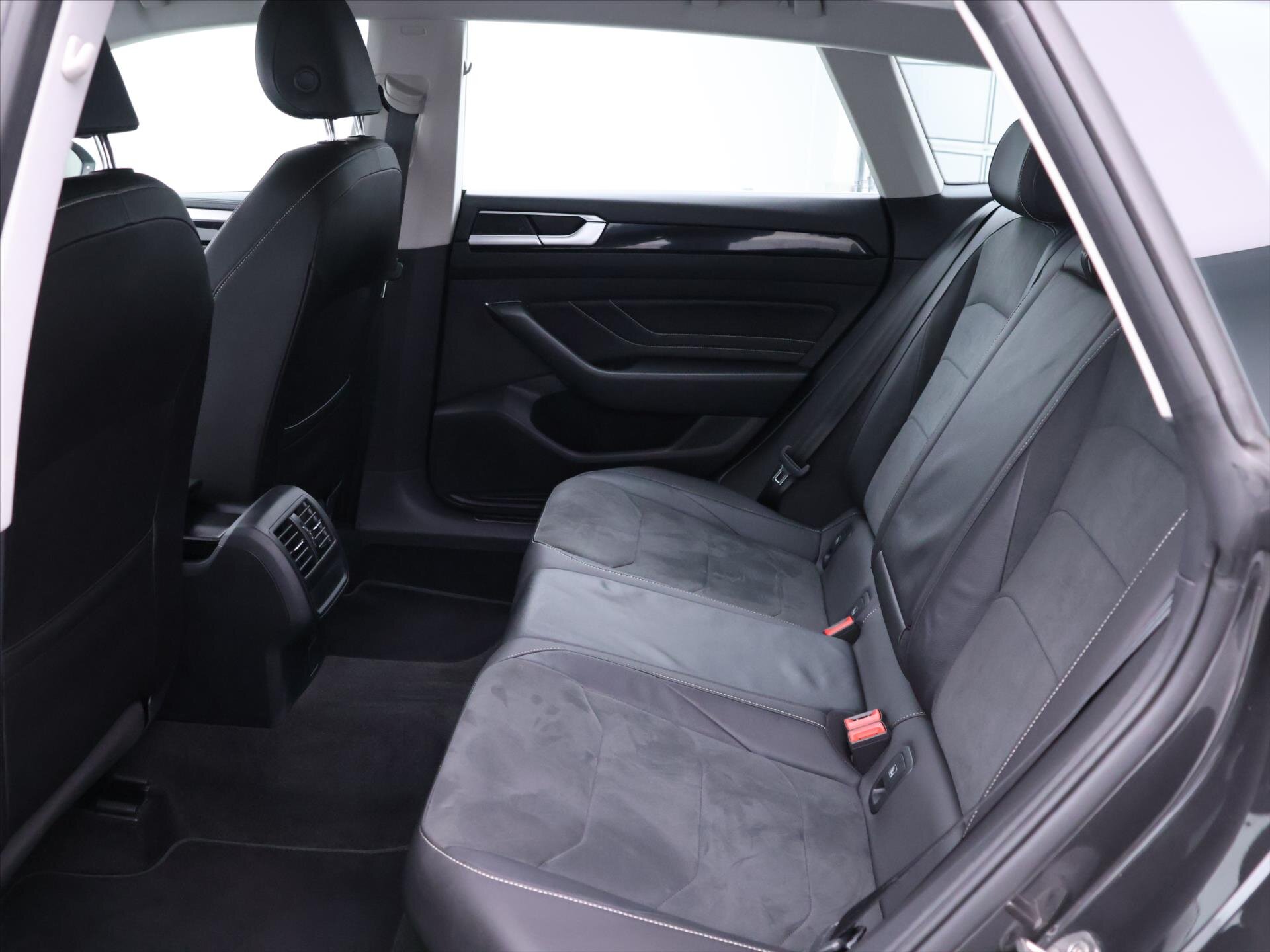 Volkswagen Arteon Kombi 2,0 l 110 kw