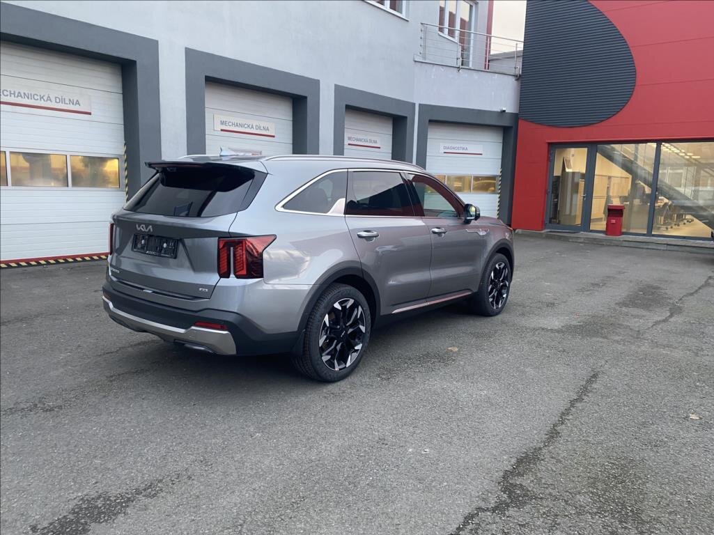 KIA Sorento SUV 2,2 l 142 kw