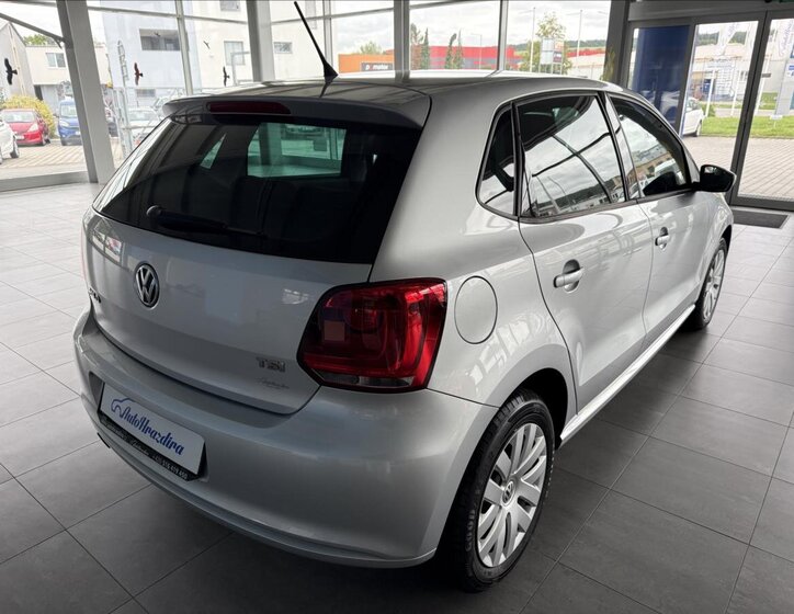Volkswagen Polo 6