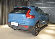 Volvo XC40 4