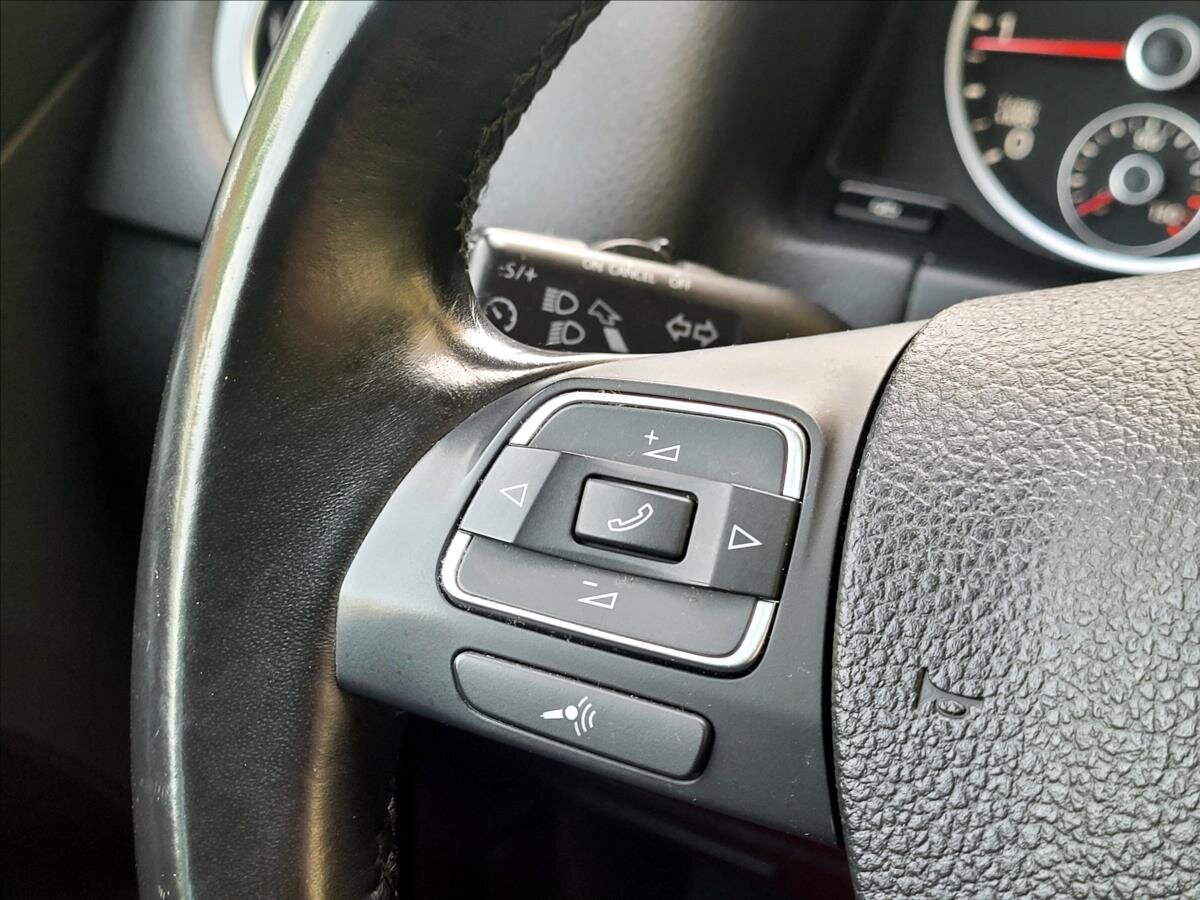 Volkswagen Tiguan SUV / Terénní 2,0 l 103 kw