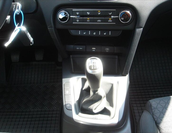 KIA Ceed Kombi 1,5 l 103 kw