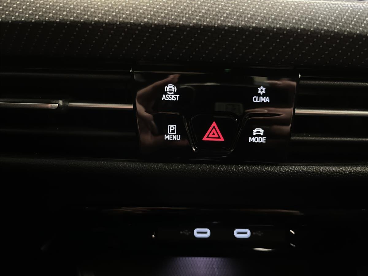 Volkswagen Golf Hatchback 1,5 l 110 kw