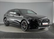 Audi Q8 SUV / Terénní 3,0 l 210 kw