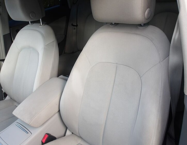 Audi A6 Sedan / Limuzína 3,0 l 150 kw