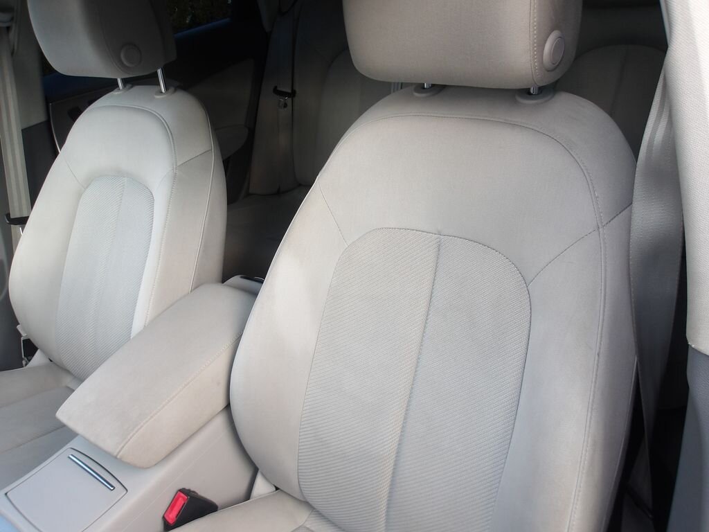 Audi A6 Sedan / Limuzína 3,0 l 150 kw