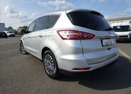 Ford S-MAX MPV 2,0 l 110 kw