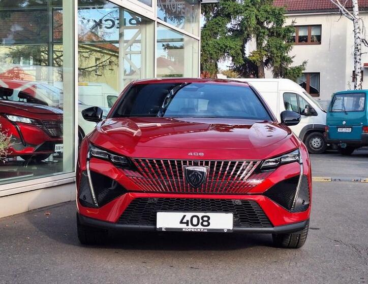 Peugeot 408 2
