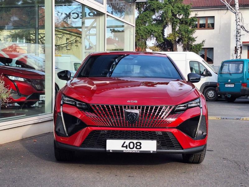 Peugeot 408