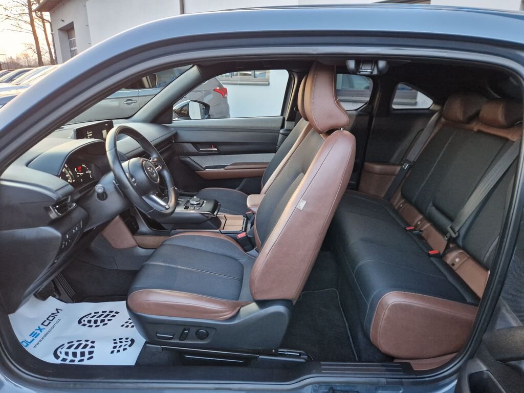 Mazda MX-30 SUV / Terénní 0,0 107 kw